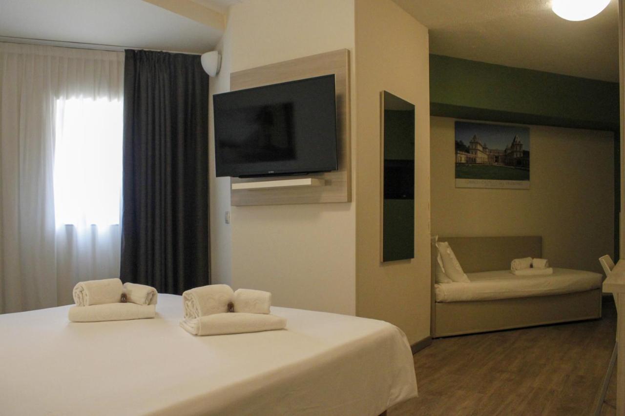 Triple Room,1136430502:JPEG