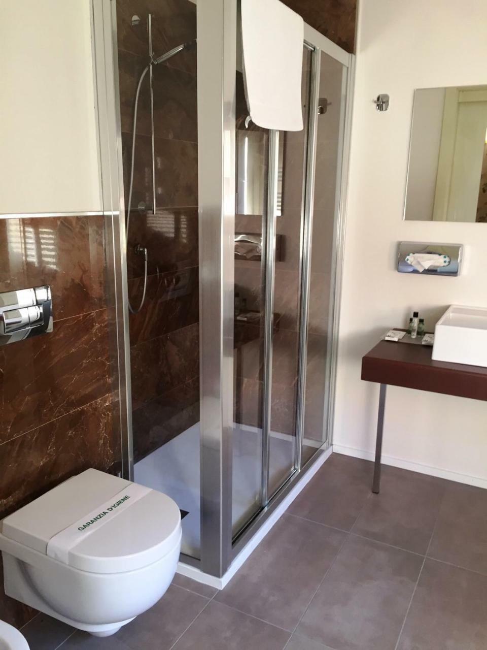 Triple Room,1216143304:JPEG